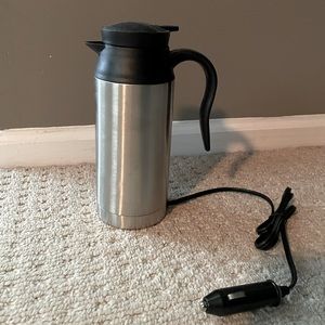Electric travel kettle for car